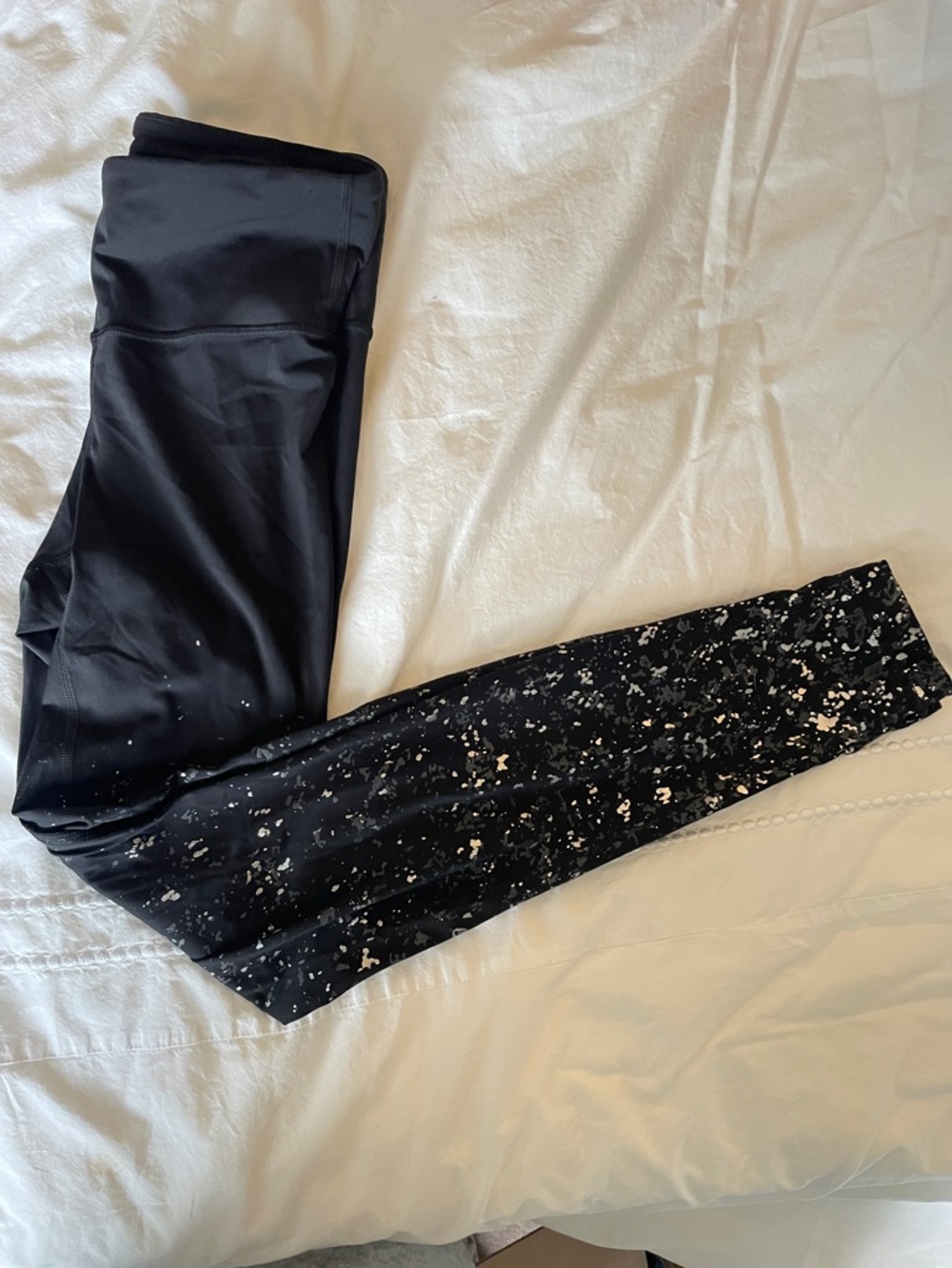 Lululemon size 6 leggings